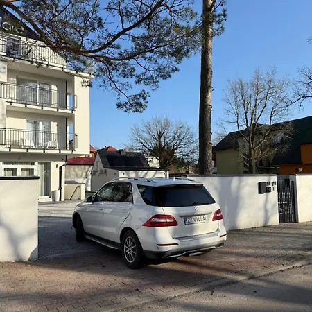 Mare House Taras Grill Parking